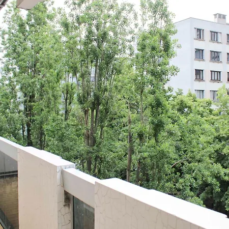 Spacious 3-bedroom With Balcony * パリ